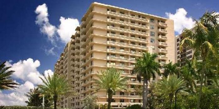 Plaza-of-Bal-Harbour-rentals-sales