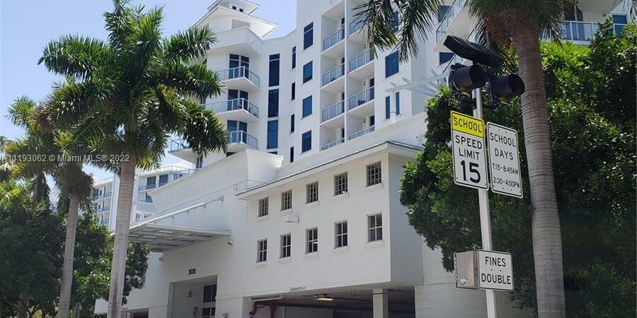 3030_aventura_condos_forsale